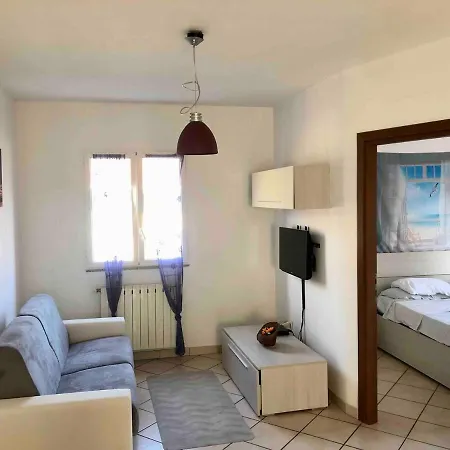 Villa Gorgeous Brand New Remodeled 2story 5 Min From Sea!